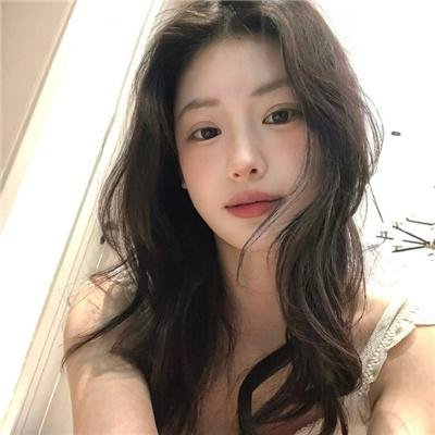 战火中的银行家